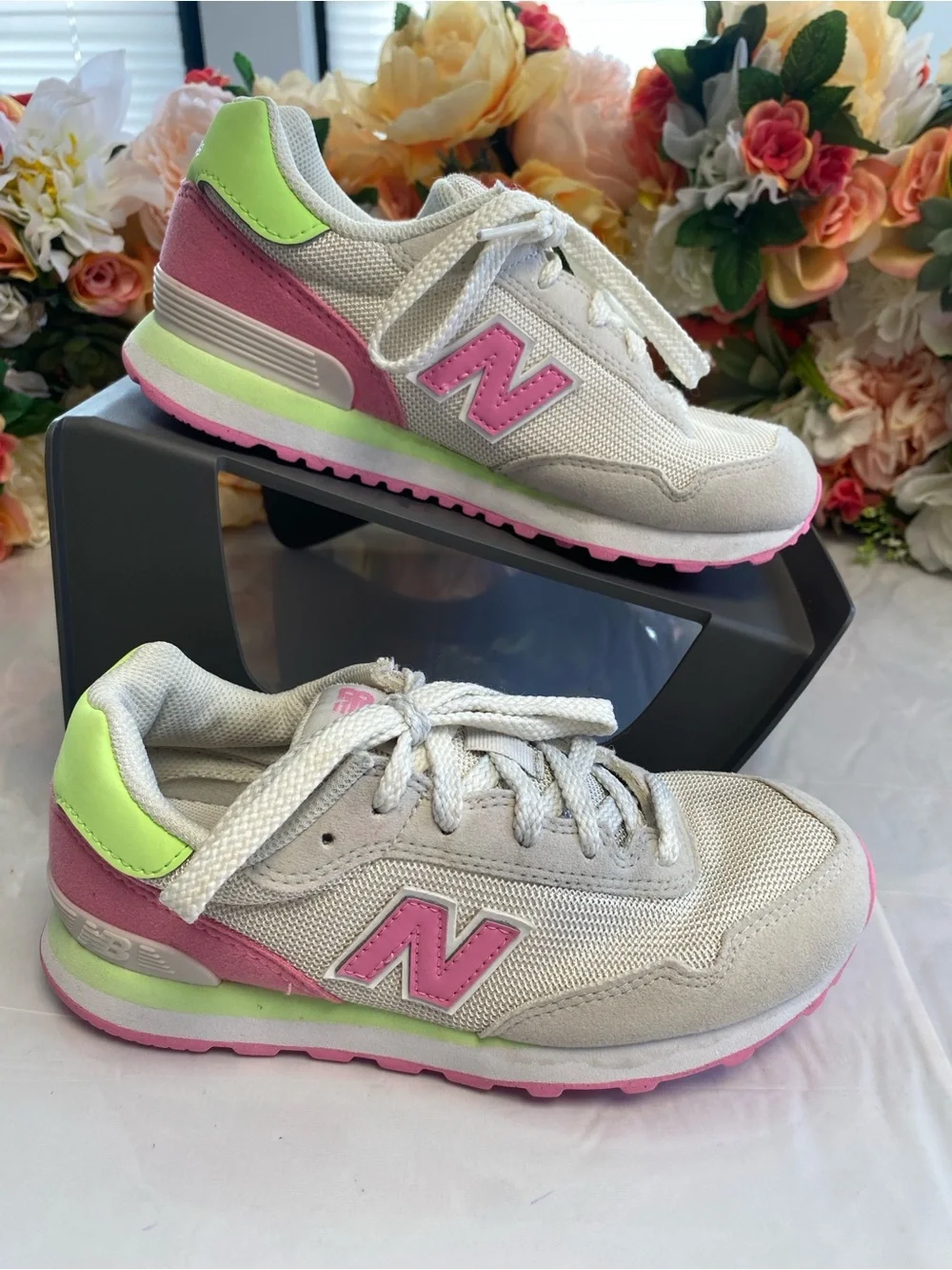 New Balance 515 Classic Kids Sneakers White Pink Lime Size 1
